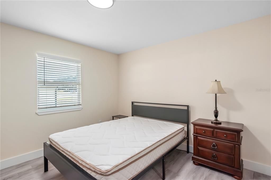 For Sale: $319,000 (4 beds, 0 baths, 1872 Square Feet)