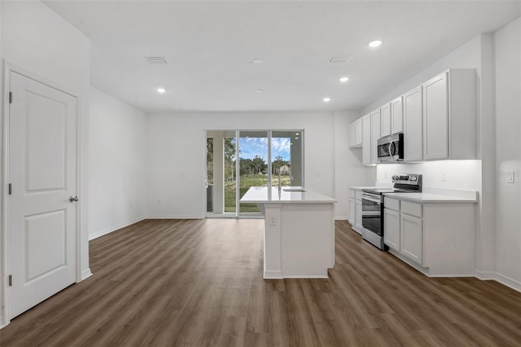 En Venta: $279,990 (3 camas, 2 baños, 1663 Pies cuadrados)