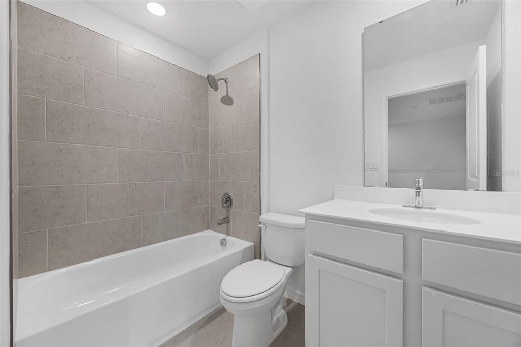 En Venta: $279,990 (3 camas, 2 baños, 1663 Pies cuadrados)