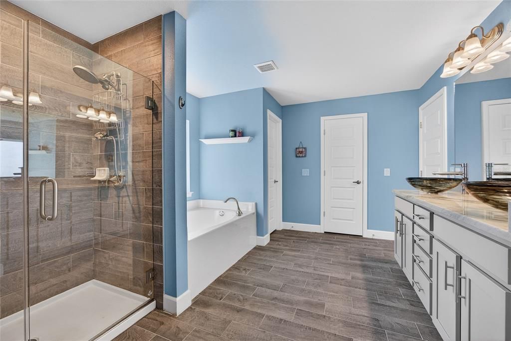 На продажу: $614,999 (4 спален, 3 ванн, 2983 Квадратных фут)