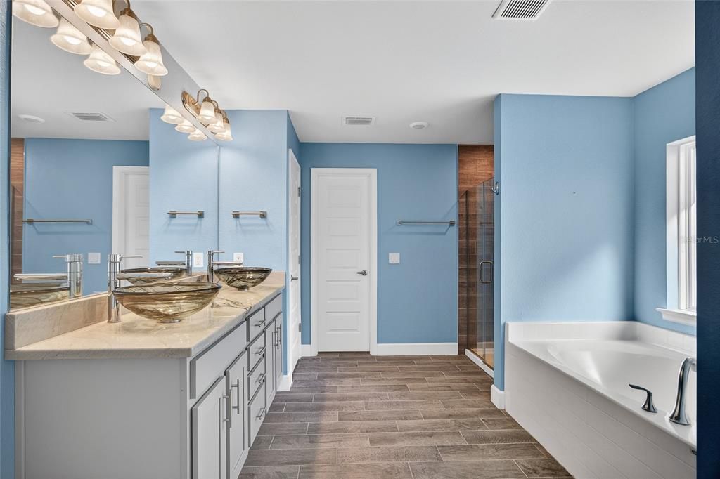 На продажу: $614,999 (4 спален, 3 ванн, 2983 Квадратных фут)