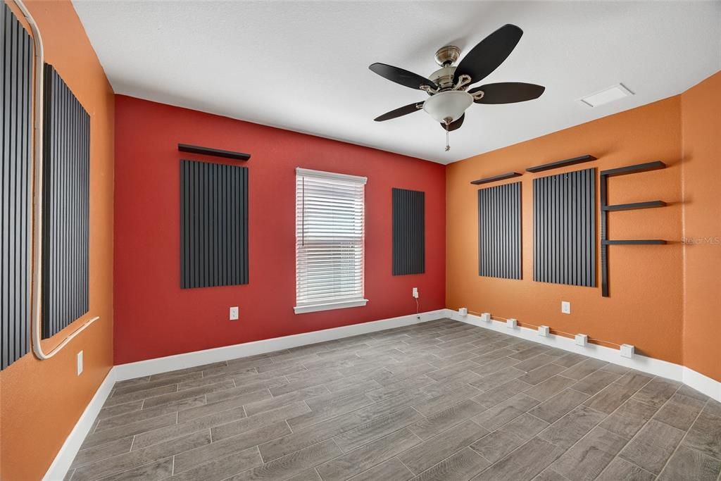 На продажу: $614,999 (4 спален, 3 ванн, 2983 Квадратных фут)