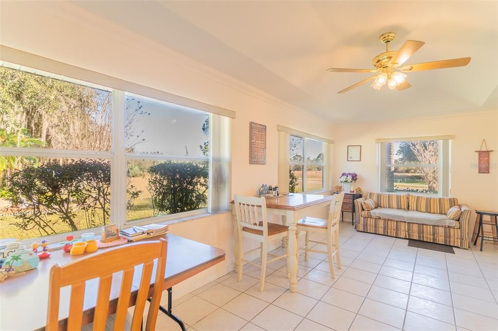 Active With Contract: $289,990 (3 beds, 2 baths, 1936 Square Feet)