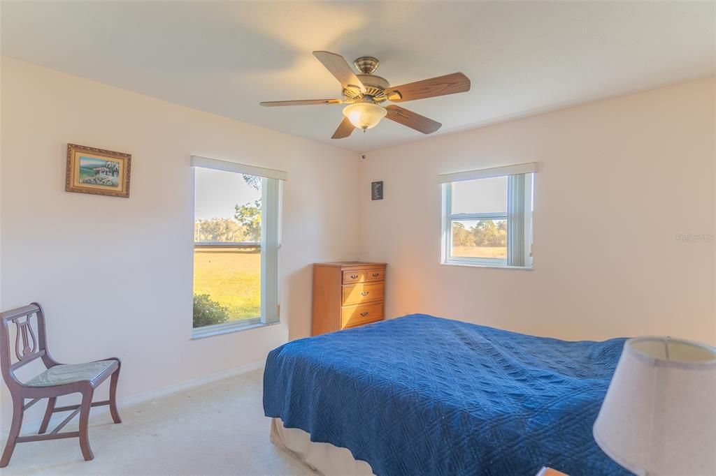 Active With Contract: $289,990 (3 beds, 2 baths, 1936 Square Feet)