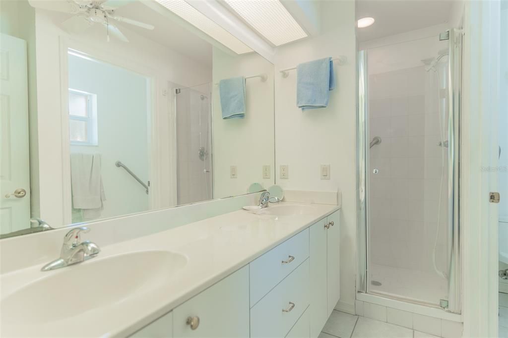 Active With Contract: $289,990 (3 beds, 2 baths, 1936 Square Feet)