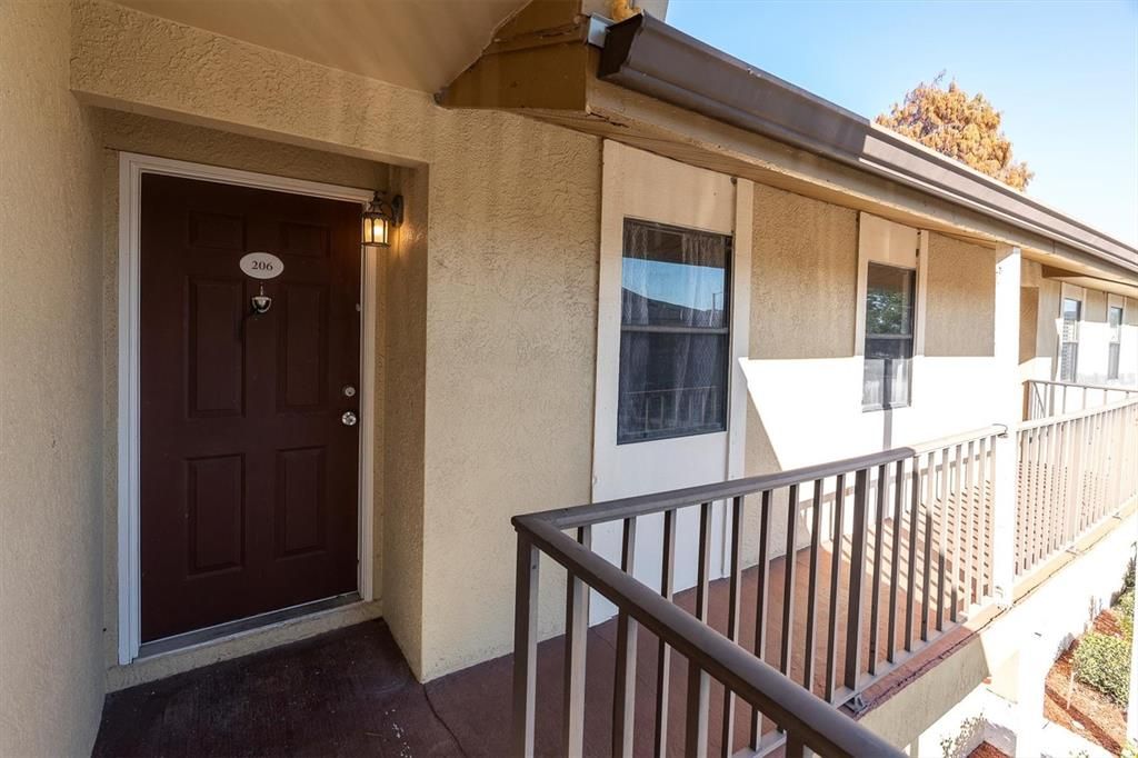 En Venta: $165,000 (2 camas, 2 baños, 901 Pies cuadrados)