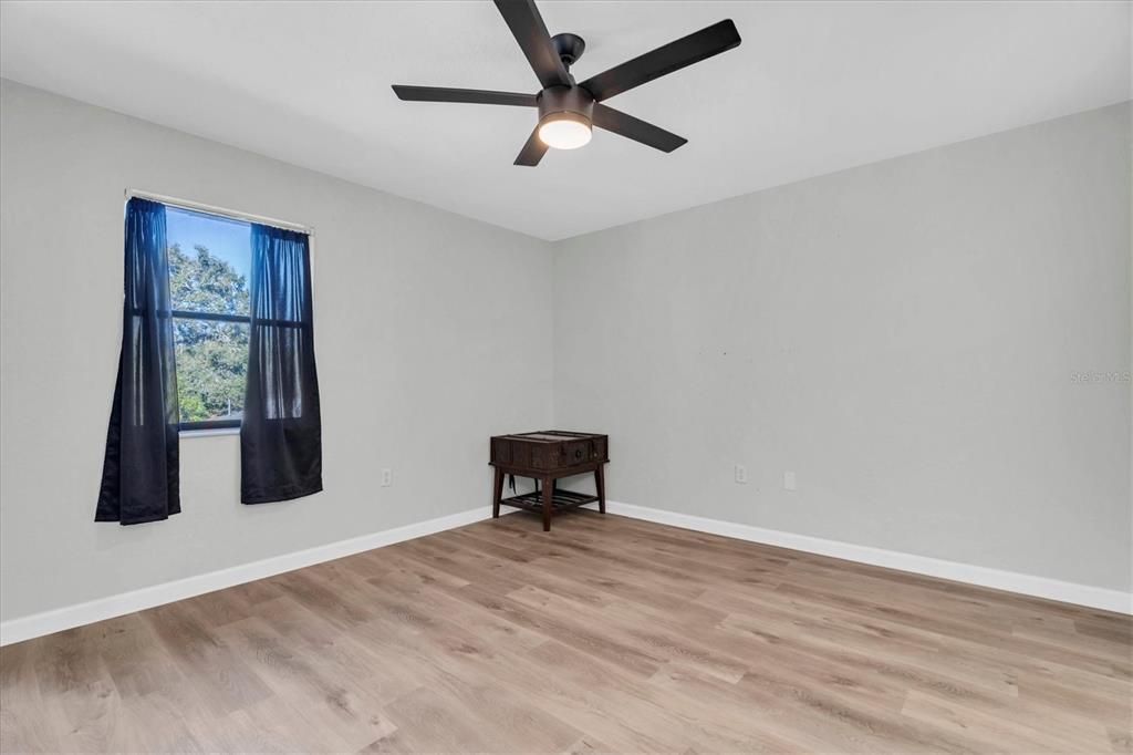 En Venta: $165,000 (2 camas, 2 baños, 901 Pies cuadrados)