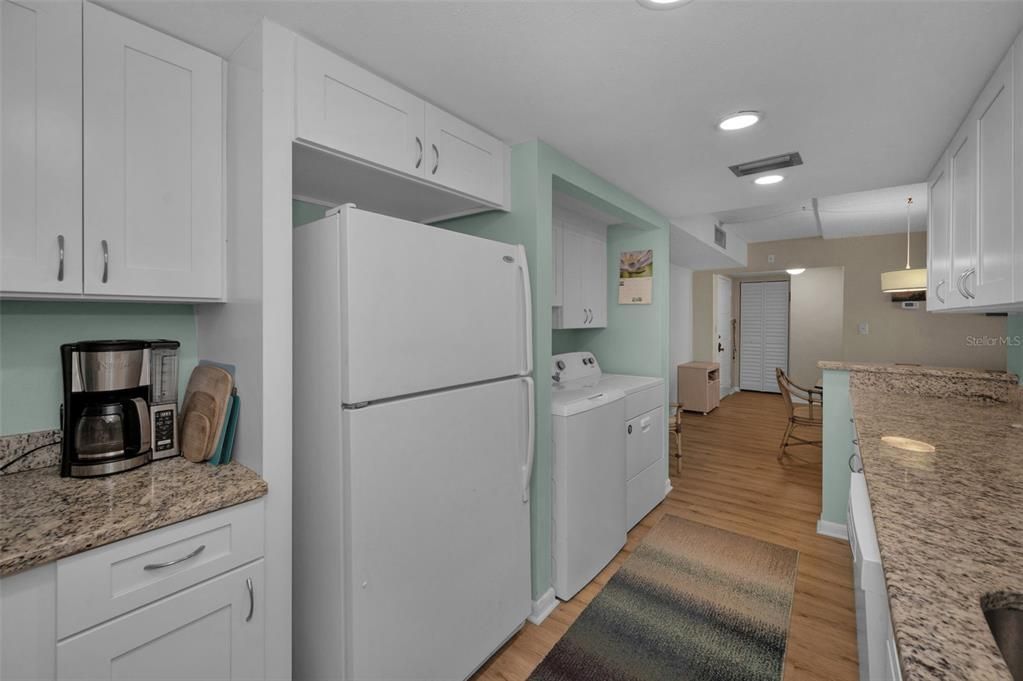 En Venta: $345,000 (2 camas, 2 baños, 1185 Pies cuadrados)