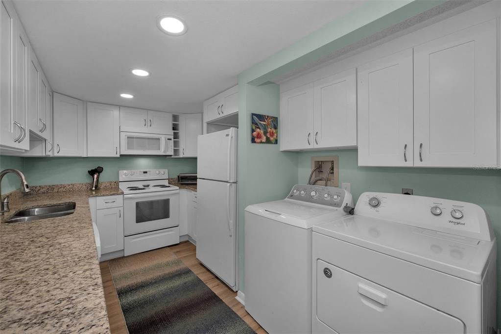 En Venta: $345,000 (2 camas, 2 baños, 1185 Pies cuadrados)