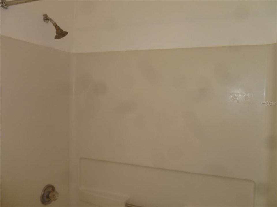 В аренду: $2,400 (4 спален, 4 ванн, 1225 Квадратных фут)