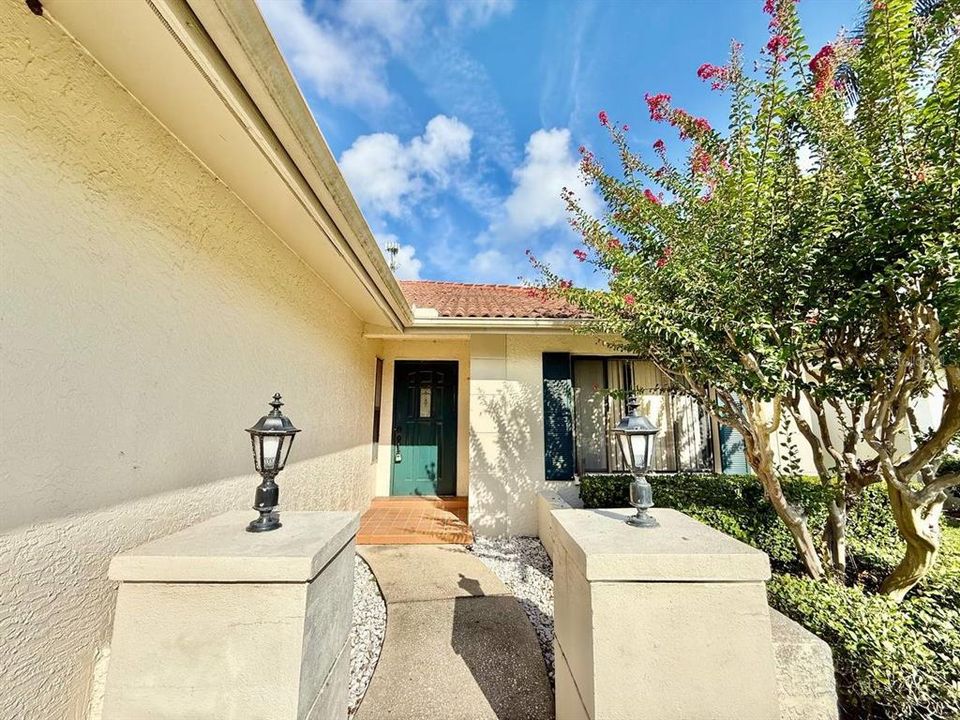 待售: $240,000 (2 贝兹, 2 浴室, 1166 平方英尺)