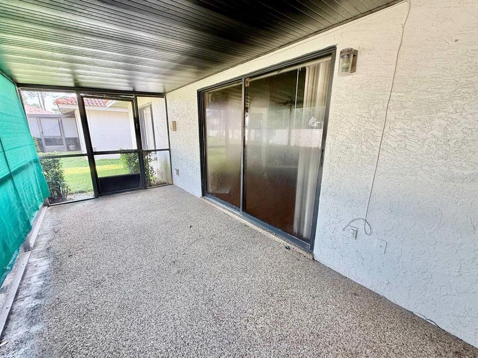 待售: $240,000 (2 贝兹, 2 浴室, 1166 平方英尺)