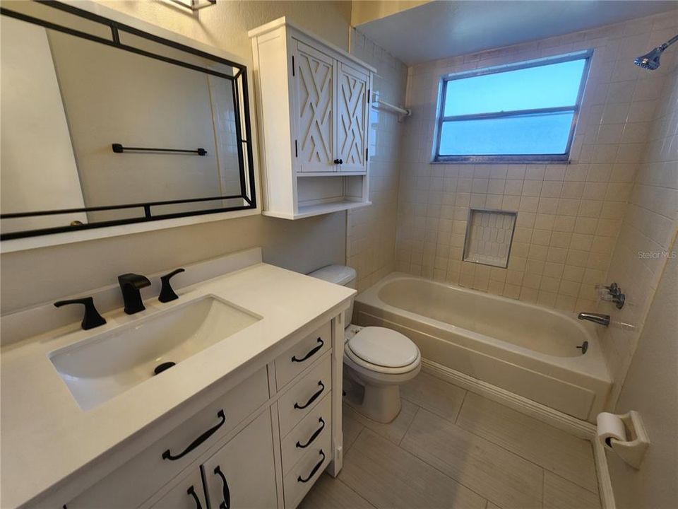 出租: $2,800 (4 贝兹, 2 浴室, 1149 平方英尺)