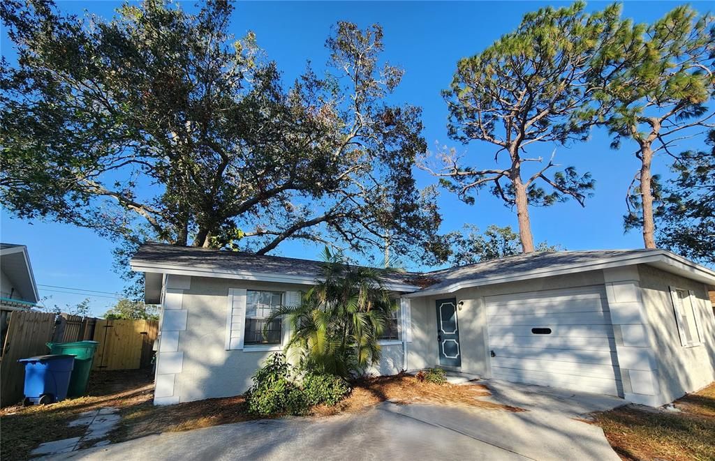 出租: $2,800 (4 贝兹, 2 浴室, 1149 平方英尺)