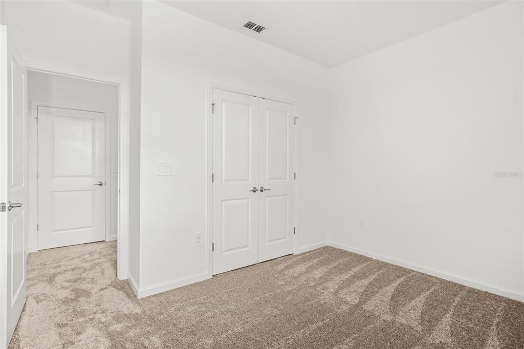 出租: $3,000 (4 贝兹, 3 浴室, 2492 平方英尺)