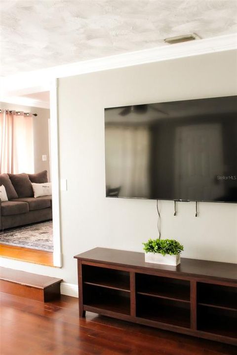 В аренду: $6,000 (3 спален, 2 ванн, 2022 Квадратных фут)