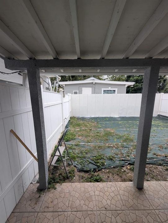 For Sale: $530,000 (4 beds, 2 baths, 504 Square Feet)