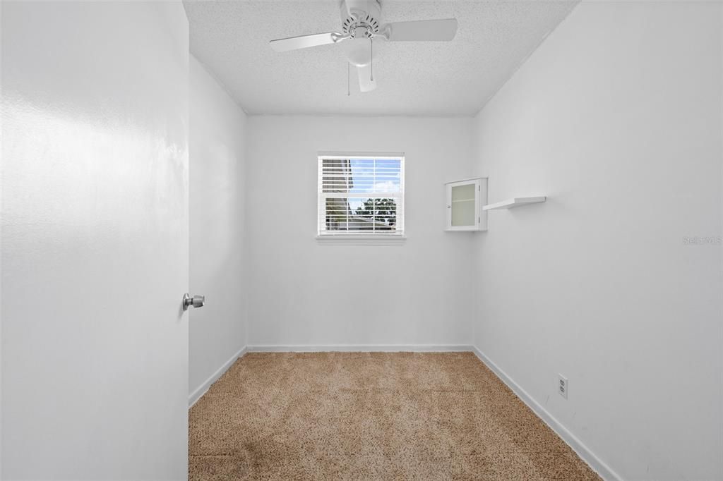 En Venta: $340,000 (3 camas, 2 baños, 2118 Pies cuadrados)