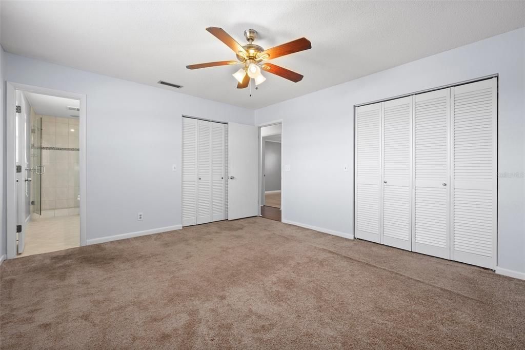 En Venta: $340,000 (3 camas, 2 baños, 2118 Pies cuadrados)