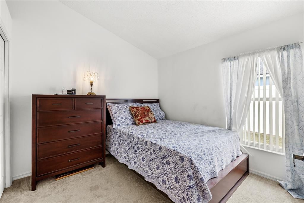 待售: $409,000 (4 贝兹, 3 浴室, 1974 平方英尺)