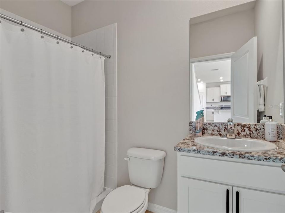 出租: $3,400 (4 贝兹, 3 浴室, 2738 平方英尺)