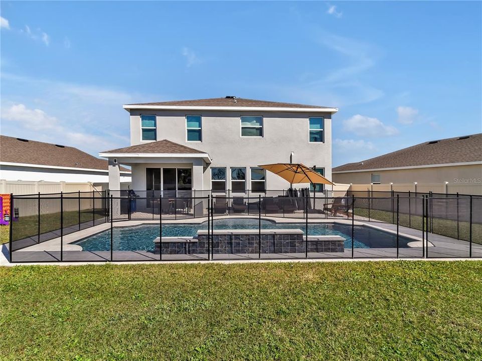 出租: $3,400 (4 贝兹, 3 浴室, 2738 平方英尺)