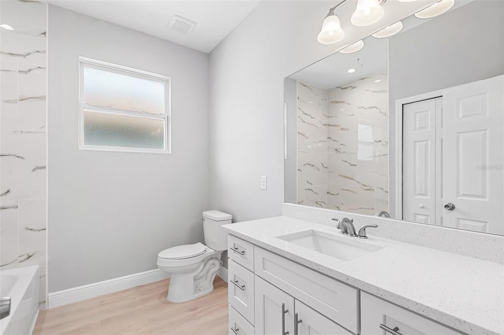 En Venta: $330,000 (3 camas, 2 baños, 1675 Pies cuadrados)