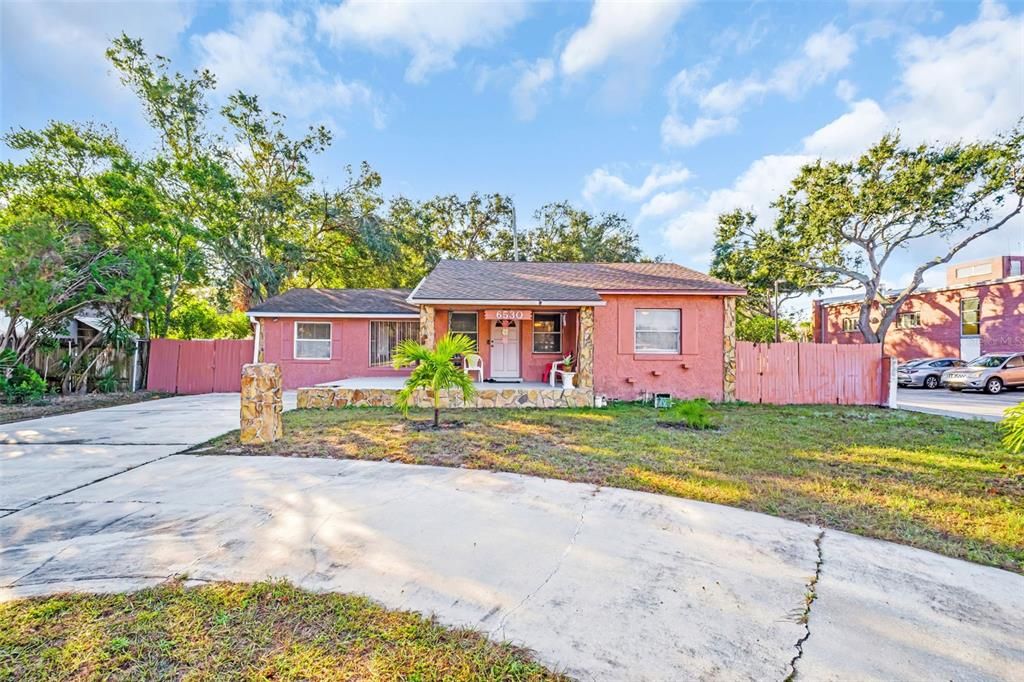 待售: $295,000 (3 贝兹, 2 浴室, 1448 平方英尺)