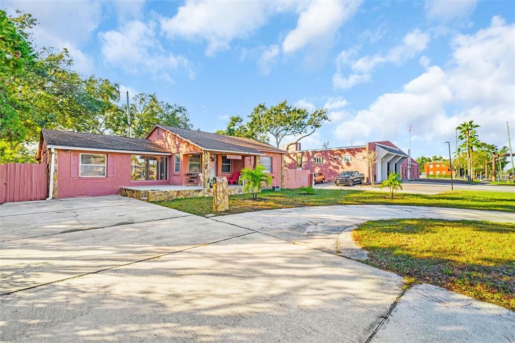 待售: $295,000 (3 贝兹, 2 浴室, 1448 平方英尺)