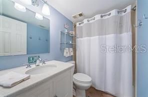 出租: $2,800 (2 贝兹, 2 浴室, 945 平方英尺)