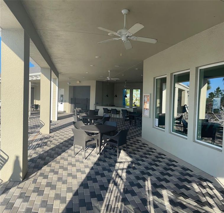 For Sale: $399,900 (4 beds, 2 baths, 2308 Square Feet)