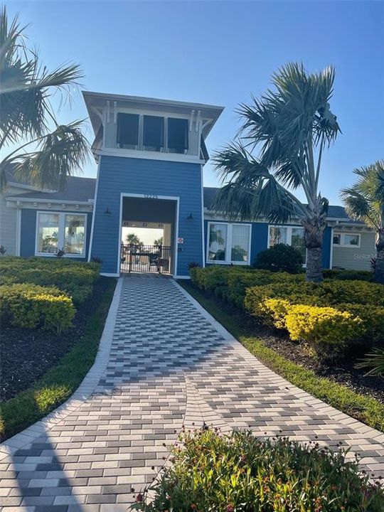 For Sale: $399,900 (4 beds, 2 baths, 2308 Square Feet)