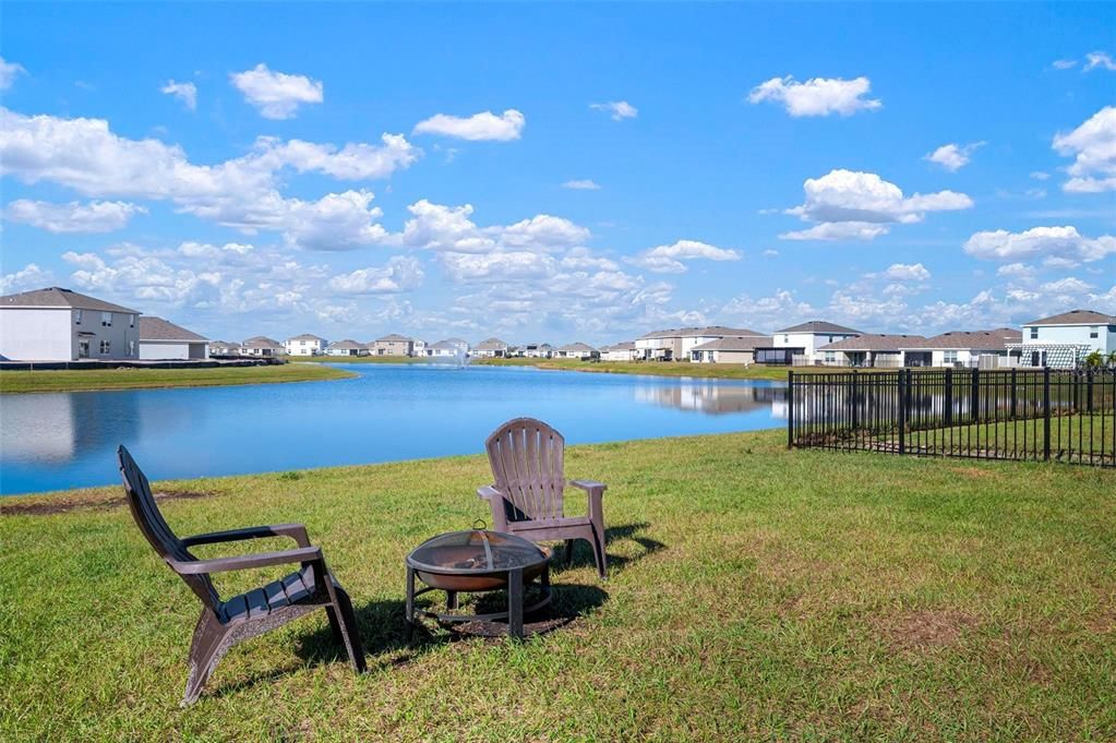 For Sale: $399,900 (4 beds, 2 baths, 2308 Square Feet)