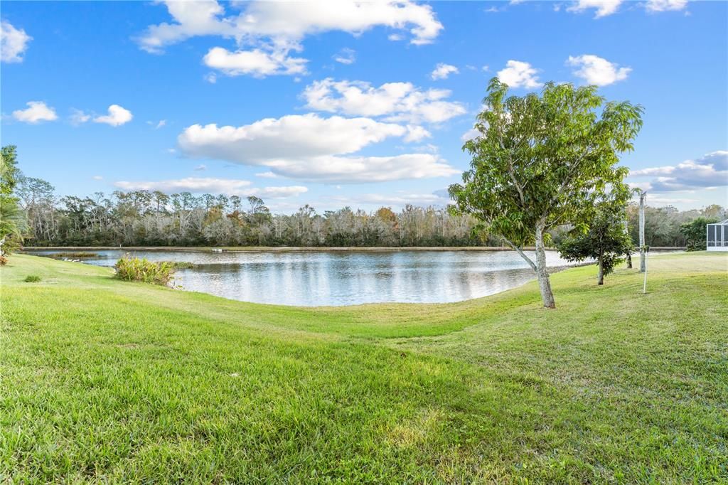 For Sale: $600,000 (5 beds, 3 baths, 2812 Square Feet)