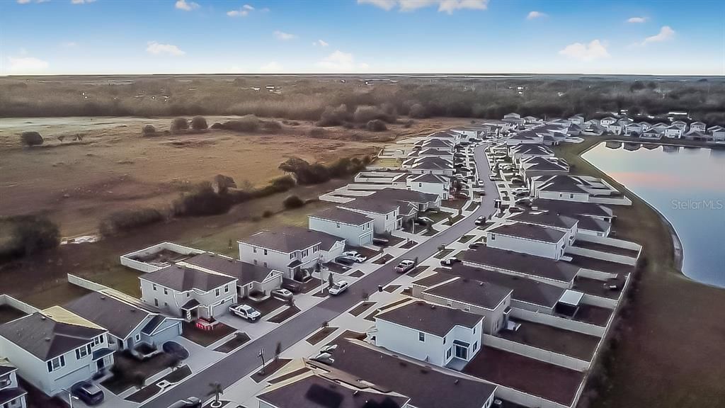 En Venta: $380,000 (4 camas, 2 baños, 2328 Pies cuadrados)