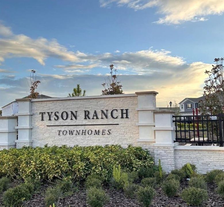 На продажу: $449,900 (3 спален, 2 ванн, 1666 Квадратных фут)