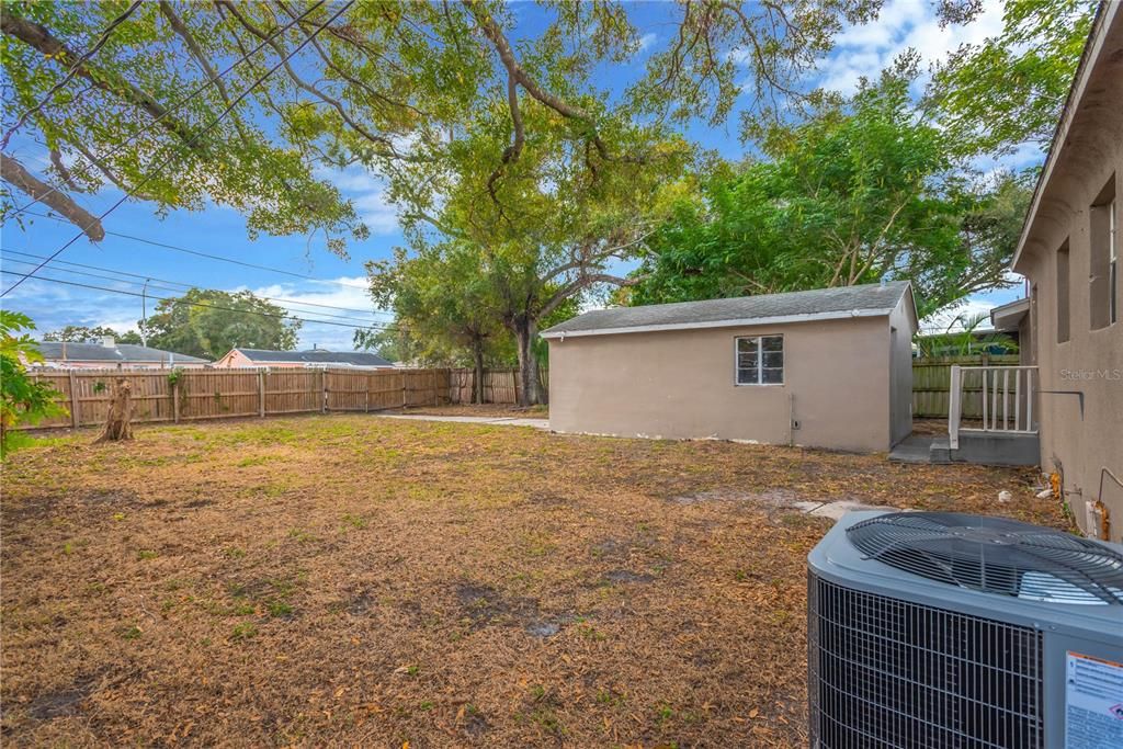 En Venta: $255,000 (3 camas, 2 baños, 1131 Pies cuadrados)