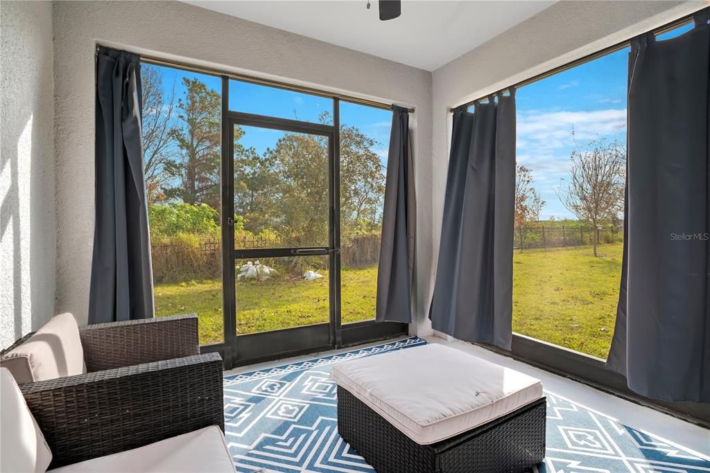 На продажу: $404,999 (4 спален, 2 ванн, 1876 Квадратных фут)