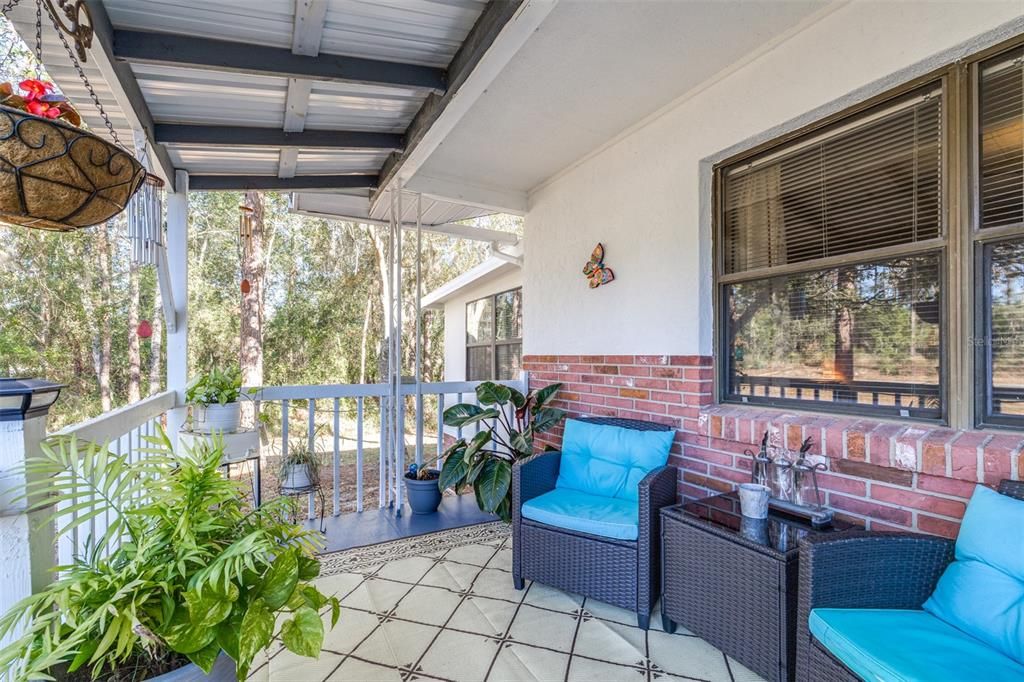 待售: $225,000 (2 贝兹, 2 浴室, 1222 平方英尺)