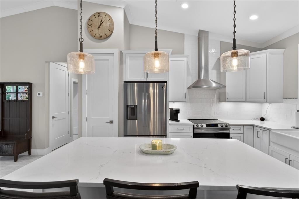 For Sale: $789,000 (3 beds, 3 baths, 2880 Square Feet)