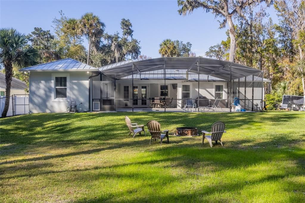 For Sale: $789,000 (3 beds, 3 baths, 2880 Square Feet)