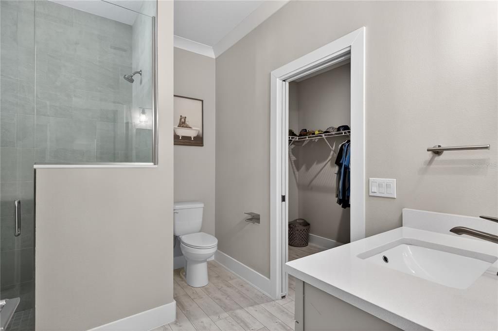 For Sale: $789,000 (3 beds, 3 baths, 2880 Square Feet)