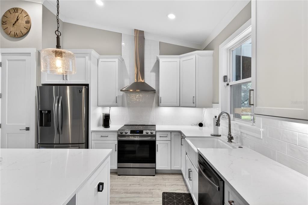 For Sale: $789,000 (3 beds, 3 baths, 2880 Square Feet)