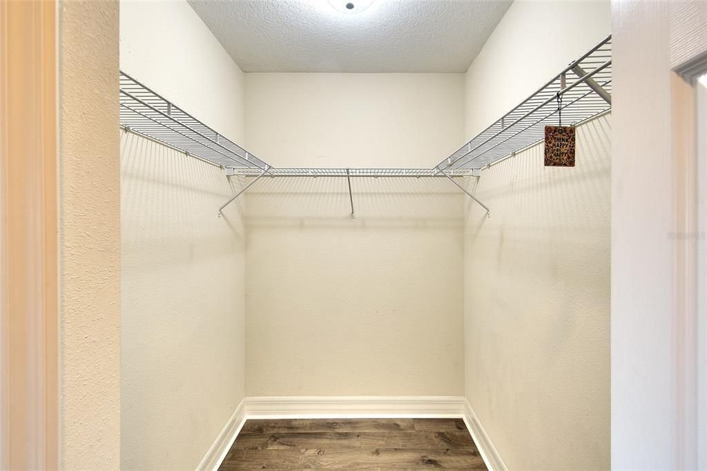 For Sale: $500,000 (2 beds, 2 baths, 1706 Square Feet)