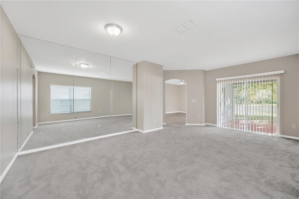 For Sale: $381,000 (3 beds, 2 baths, 1820 Square Feet)