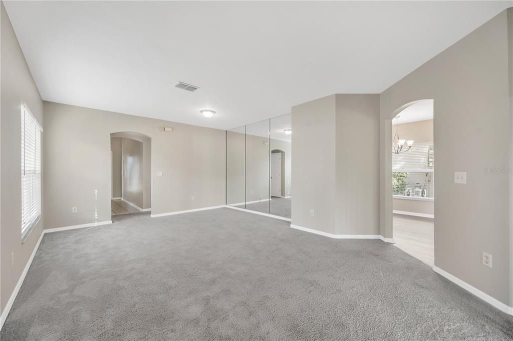 For Sale: $381,000 (3 beds, 2 baths, 1820 Square Feet)