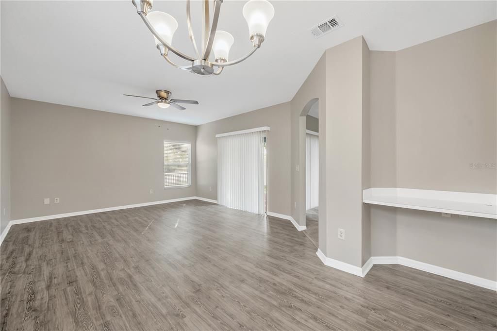 For Sale: $381,000 (3 beds, 2 baths, 1820 Square Feet)