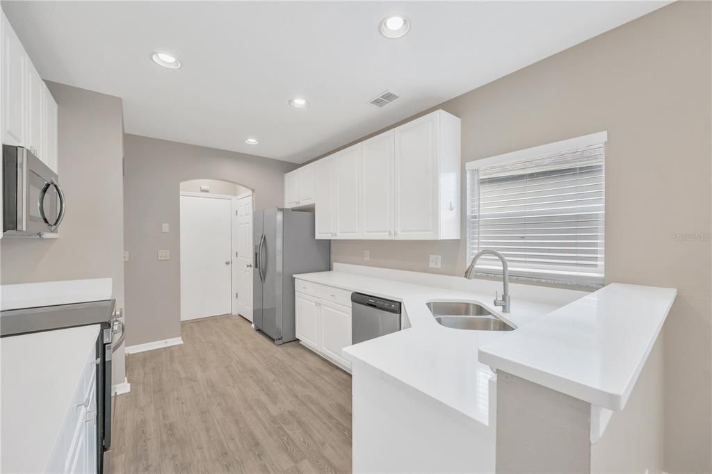 For Sale: $381,000 (3 beds, 2 baths, 1820 Square Feet)