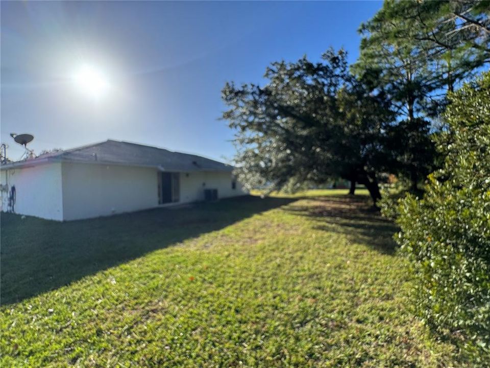 В аренду: $1,750 (3 спален, 2 ванн, 1100 Квадратных фут)