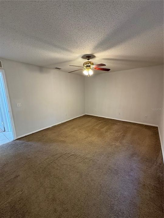 В аренду: $1,750 (3 спален, 2 ванн, 1100 Квадратных фут)